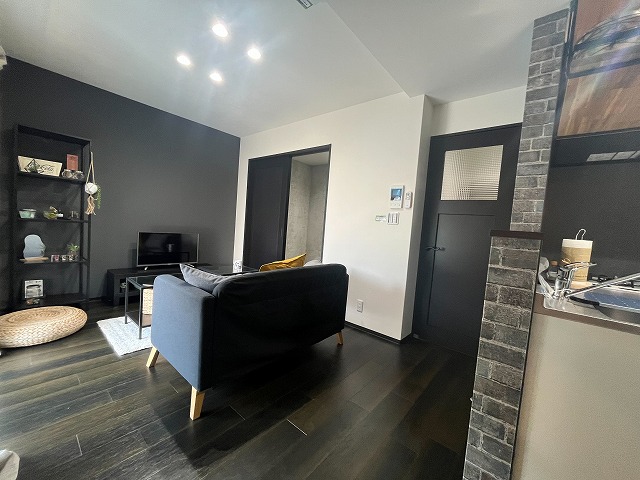 居室・リビング　家具はイメージです