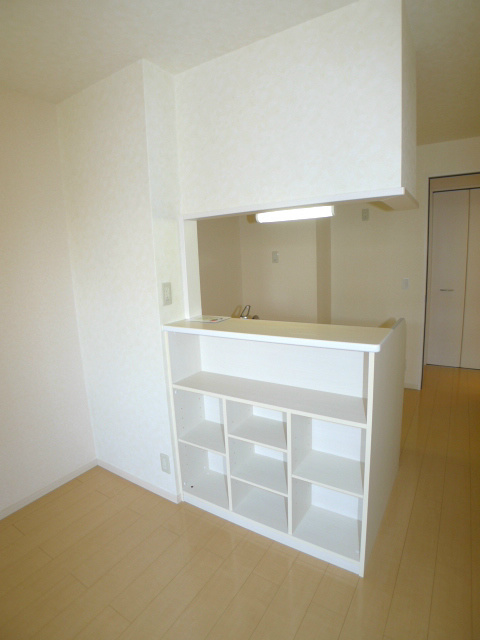 居室・リビング　カウンターキッチン