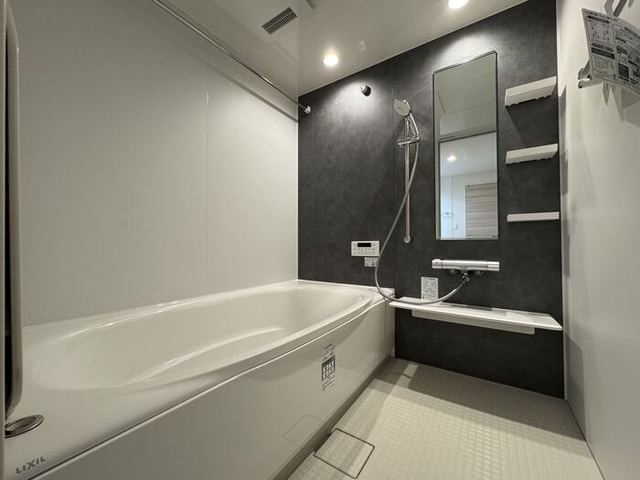 バス・シャワールーム　同仕様