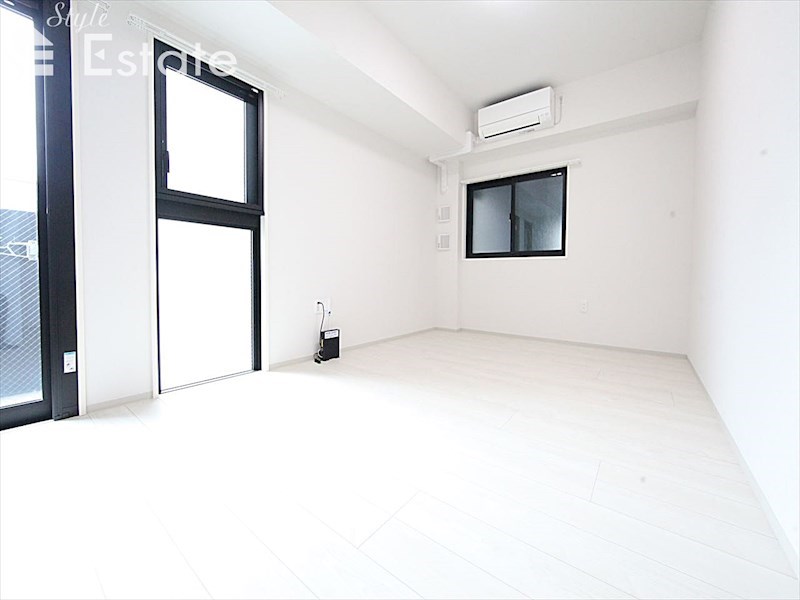 居室・リビング　内装