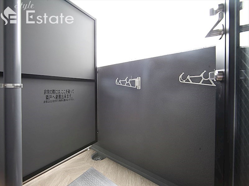 バルコニー　バルコニー