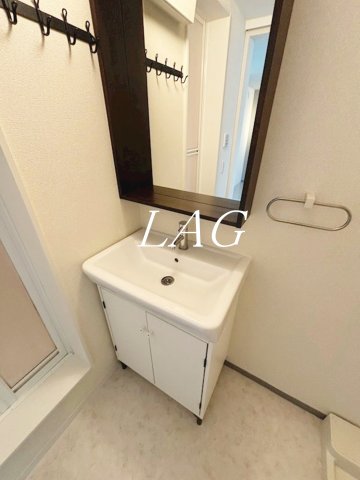 洗面設備　洗面台です。