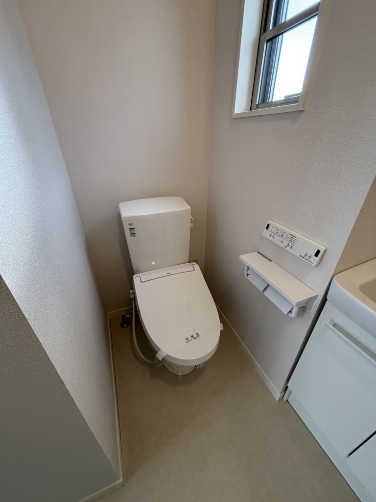 レセナ湊東IIのトイレ写真