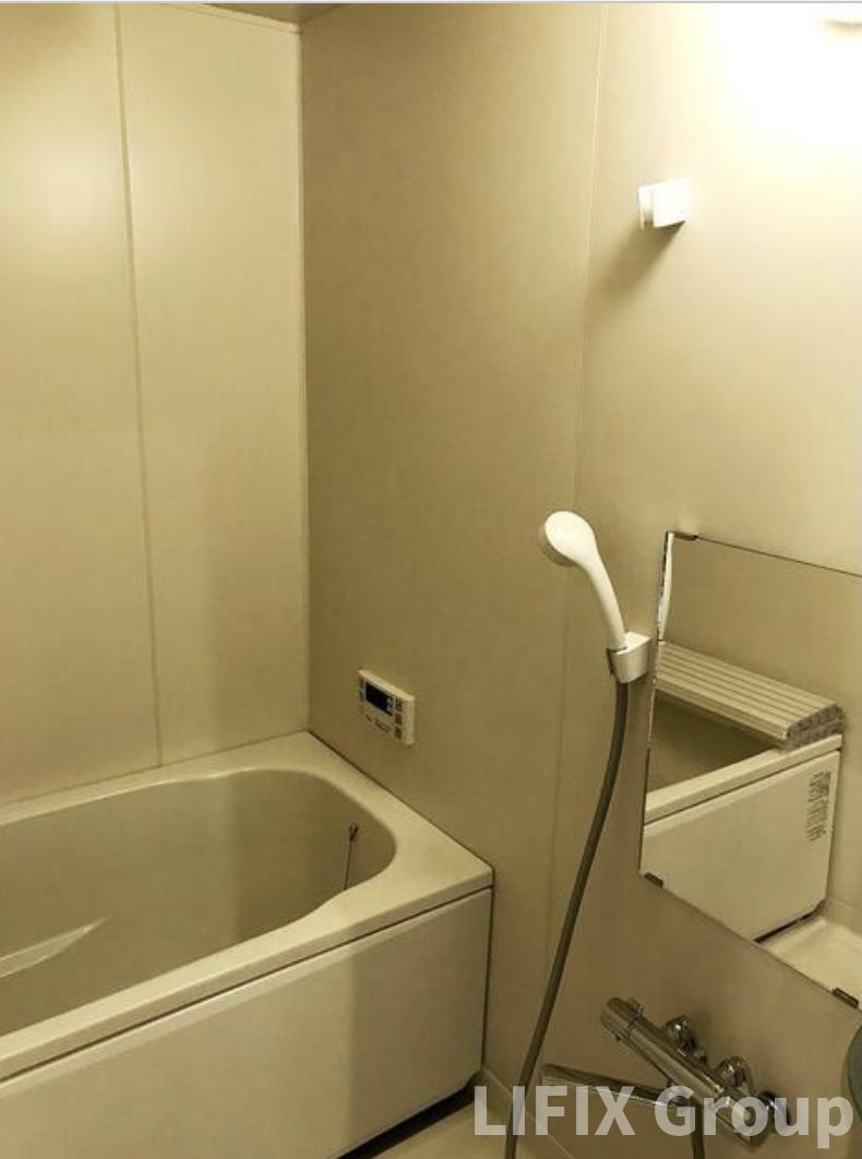 バス・シャワールーム　風呂