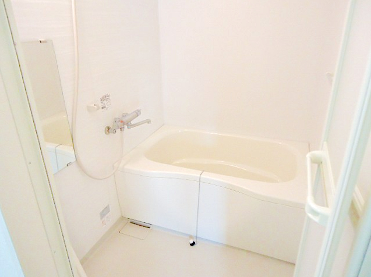 バス・シャワールーム　浴室