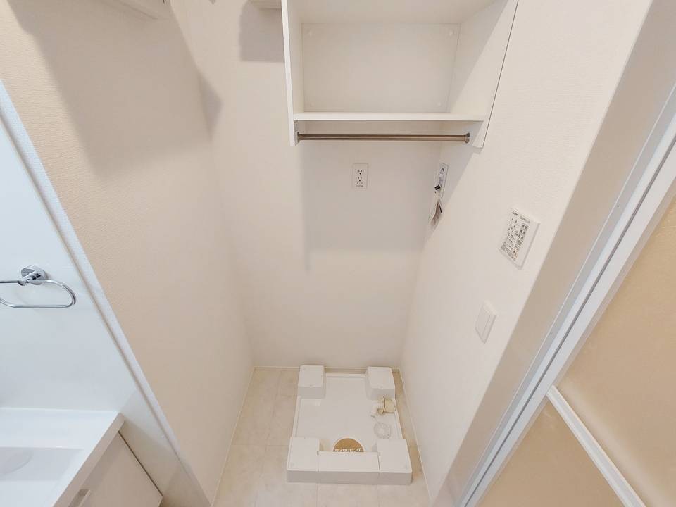 洗面設備　洗濯機置場