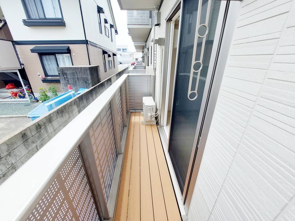 バルコニー　バルコニー