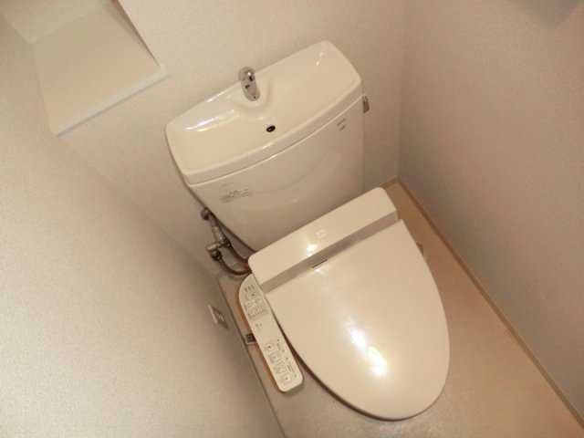 トイレ　バストイレ別でおすすめです☆