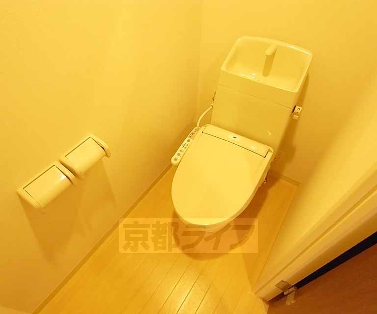 トイレ　清潔感のあるトイレです。