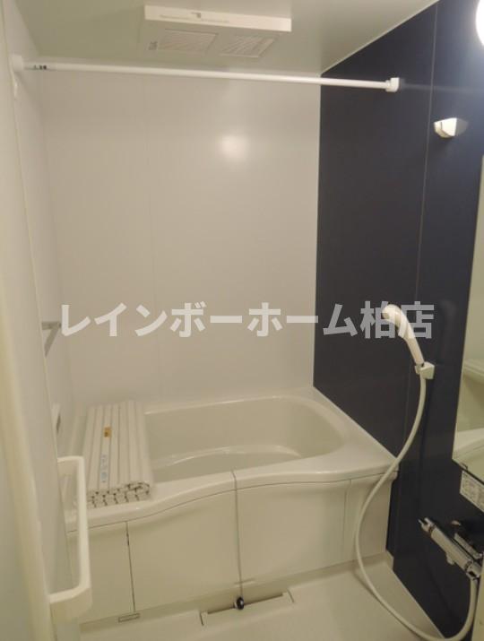 バス・シャワールーム　日々の暮らしに欠かせないお風呂です