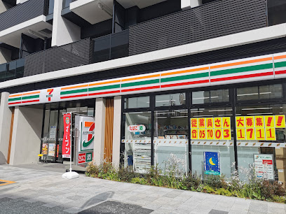 コンビニ　セブンイレブン 名古屋堀田通9丁目店（コンビニ）まで87m