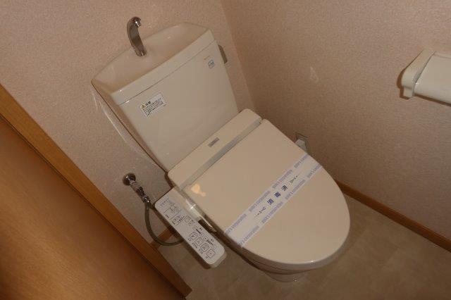 トイレ　ウォシュレット