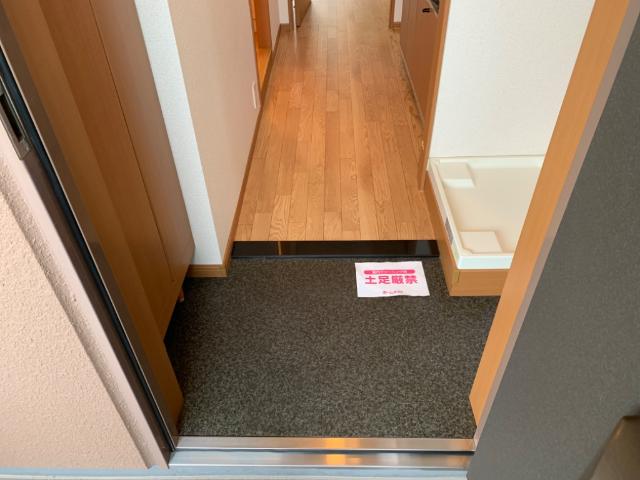 玄関　玄関