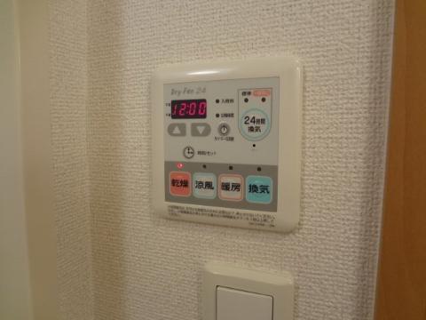 その他　浴室乾燥機