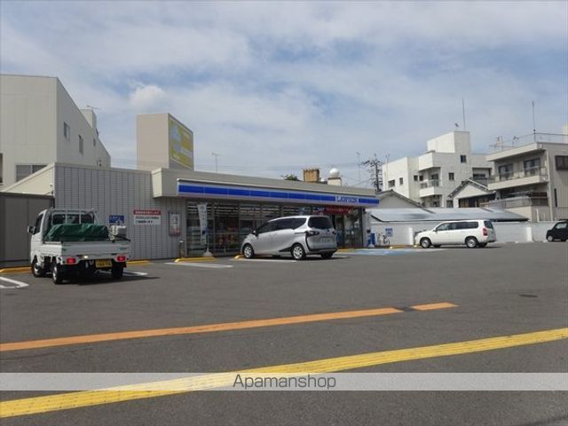 コンビニ　ローソン（コンビニ）まで470m