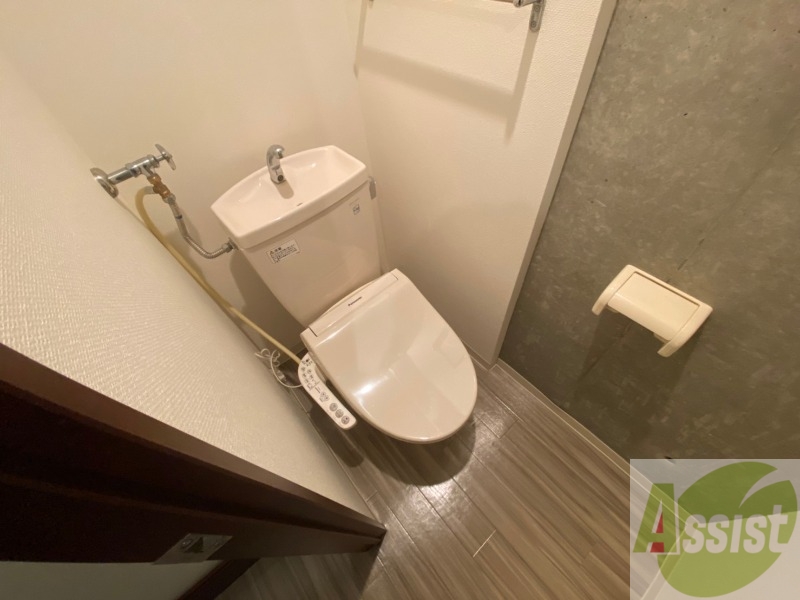 トイレ　トイレです。ウォシュレット付を探している方、おすすめです。