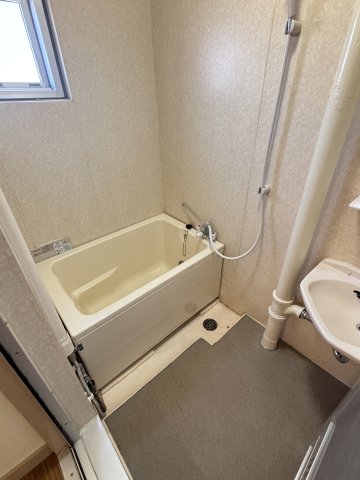 バス・シャワールーム　★お風呂★同タイプ別部屋の写真となります。