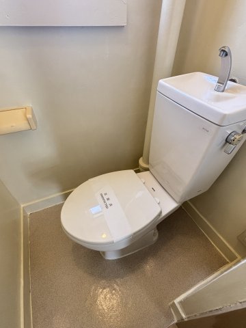 トイレ　★トイレ★同タイプ別部屋の写真となります。