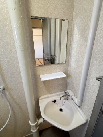 洗面設備　★洗面所★同タイプ別部屋の写真となります。