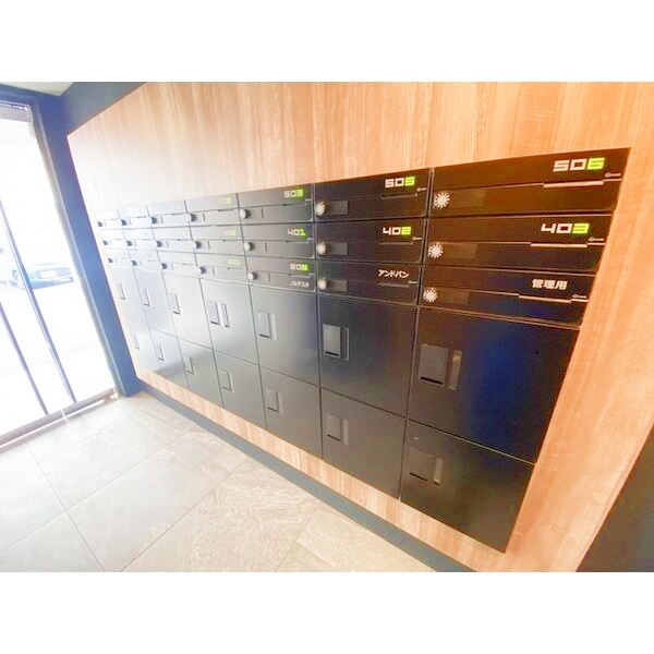 その他共有部分　不在でも荷物を受け取れる宅配BOXあります♪