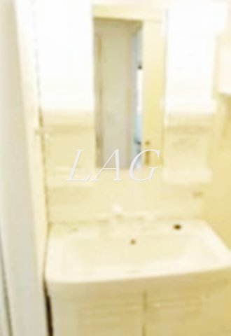 洗面設備　独立洗面台です。