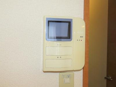 セキュリティ　モニター付きインターホンあり