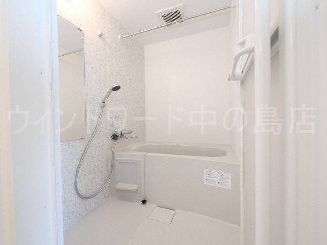 バス・シャワールーム　詳細は、ウィンドワード中の島店までご相談下さい。
