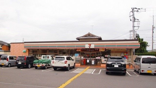 コンビニ　セブンイレブン嵐山むさし台（コンビニ）まで750m