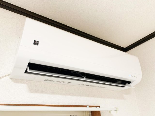 その他設備　シャープ製プラズマクラスターのエアコンを導入