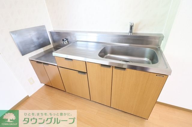 キッチン　お問合せはタウンハウジングまで！※現地待合わせ相談可能