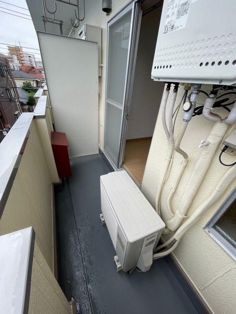 バルコニー　別部屋の写真です