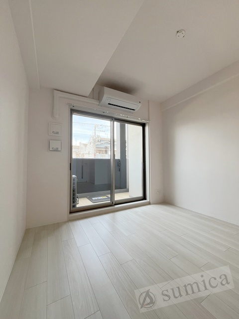バルコニー　ペットも嬉しい明るいお部屋です