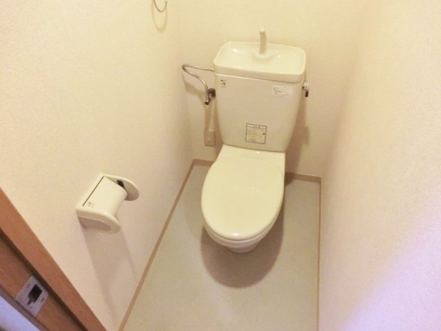 トイレ　☆温水洗浄便座完備☆※イメージ別号室写真
