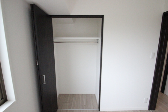 収納　※別部屋の写真です