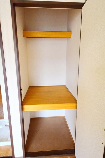 収納　★押し入れ収納完備★