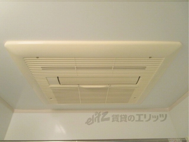 その他設備　浴室乾燥機