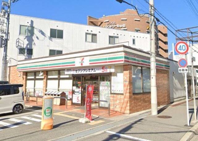 コンビニ　セブンイレブン　大阪空港前店（コンビニ）まで354m