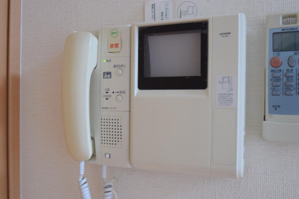 セキュリティ　カメラ付インターホン