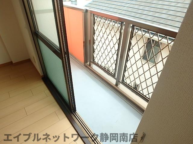 バルコニー　イメージ