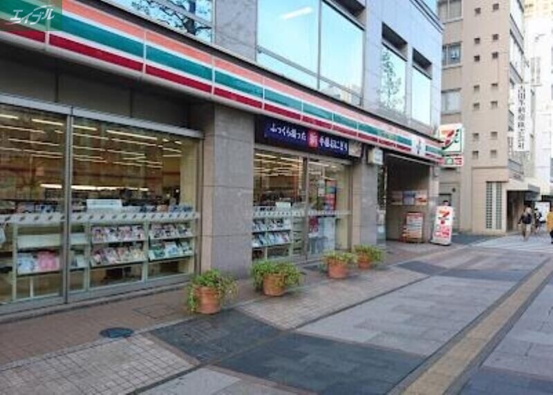 コンビニ　セブンイレブン岡山桃太郎大通り店（コンビニ）まで171m