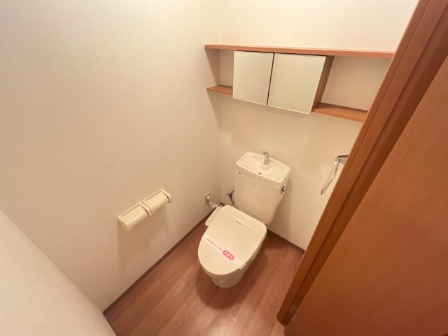 トイレ　シャワー付トイレ