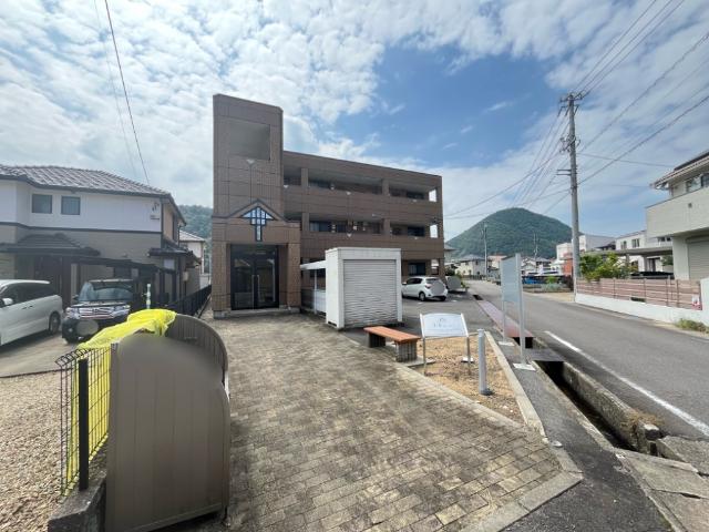 その他共有部分　外観写真（昼）