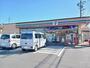 コンビニ　セブンイレブン（コンビニ）まで450m