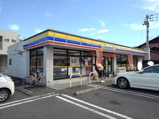 コンビニ　ミニストップ多度津店（コンビニ）まで1000m