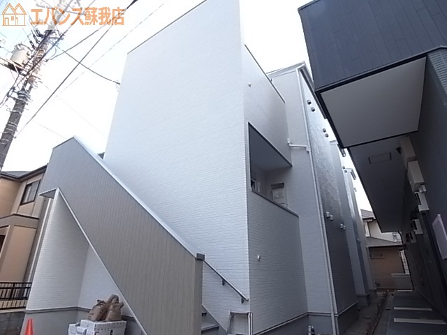 建物外観　外観は落ち着いています