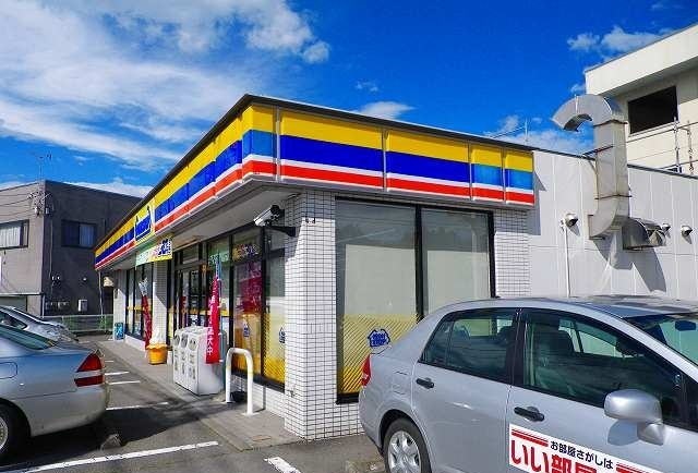 コンビニ　ミニストップ御殿場新橋店（コンビニ）まで950m
