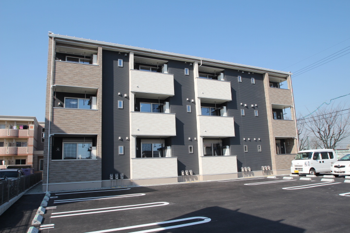 建物外観　Nスタイルホームにお任せ下さい♪