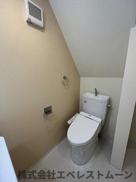トイレ　トイレもきれいです