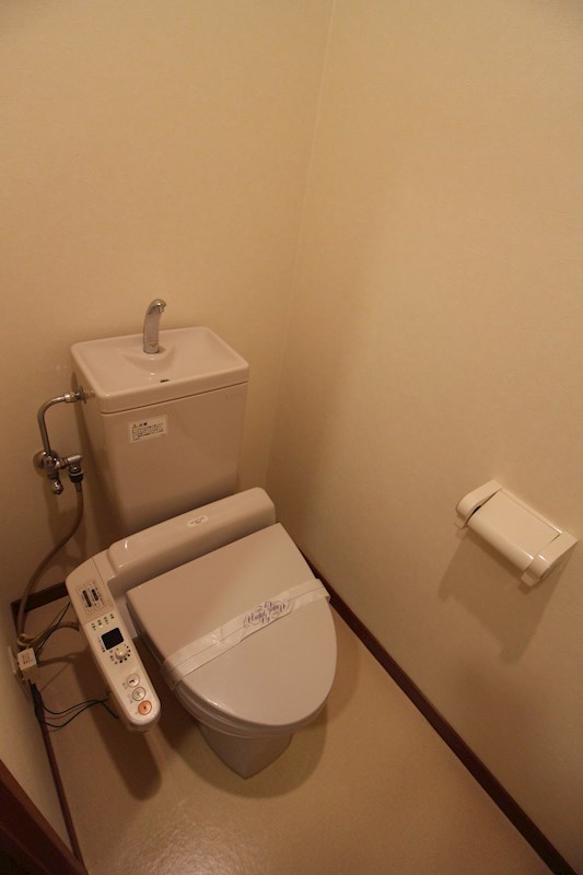 トイレ　別部屋参考写真