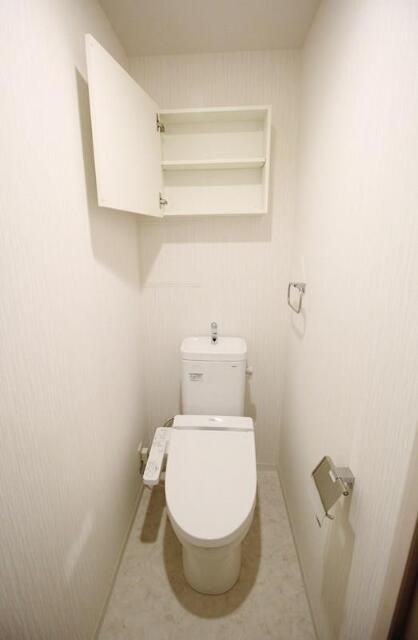 トイレ　シンプルで使いやすいトイレです